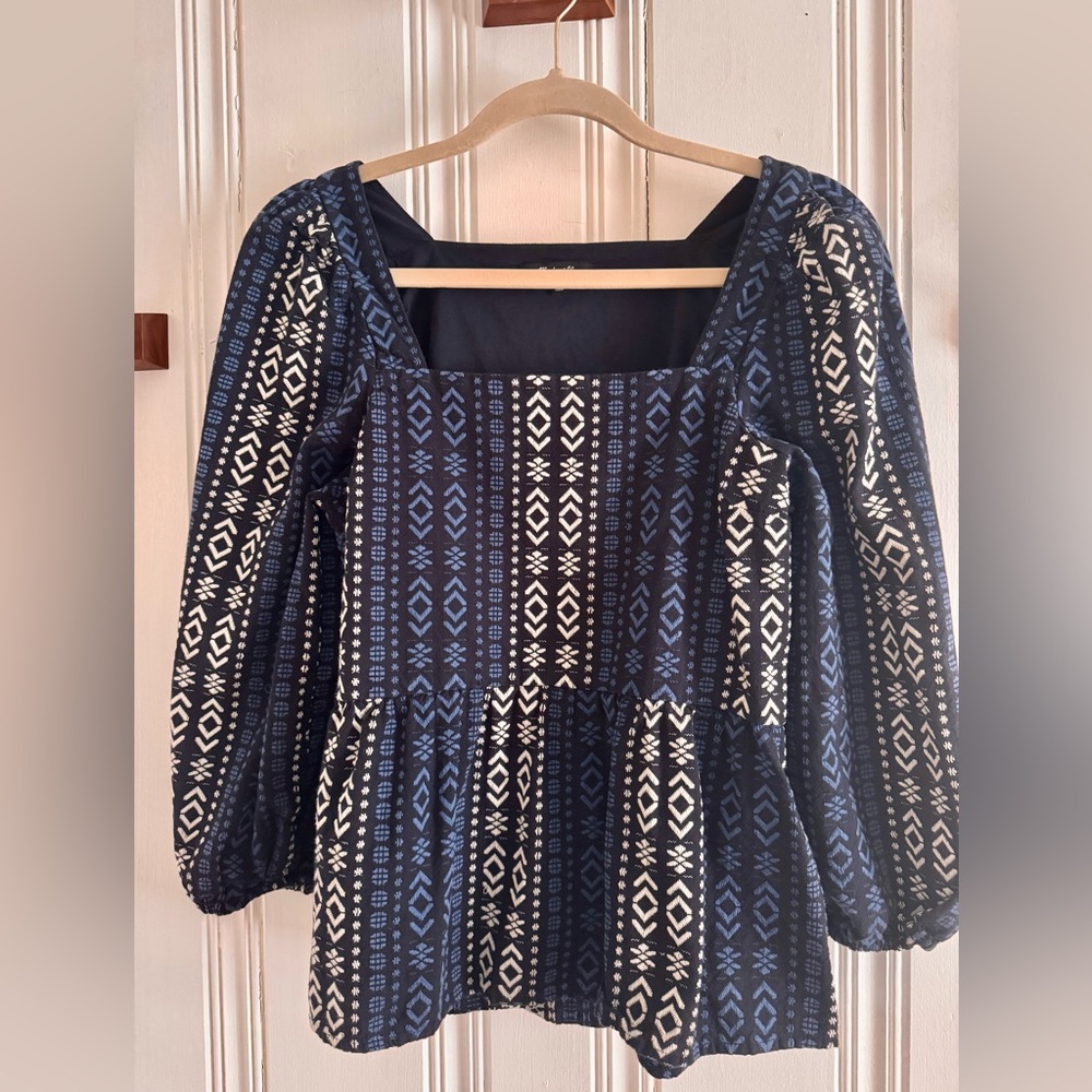 Madewell Navy and White Geometric Top